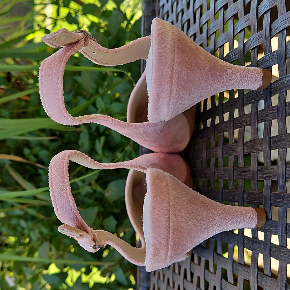Pink Suede Slingback Heels Pumps Coquette Girly Feminine NWOT Size 9 - Picture 5 of 13